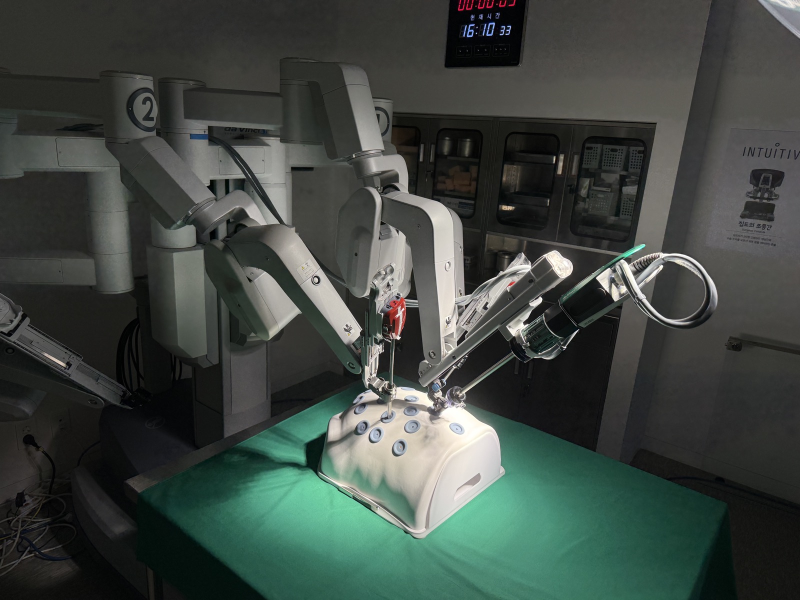 A surgical robot set up in RAIM PLAY on 2F